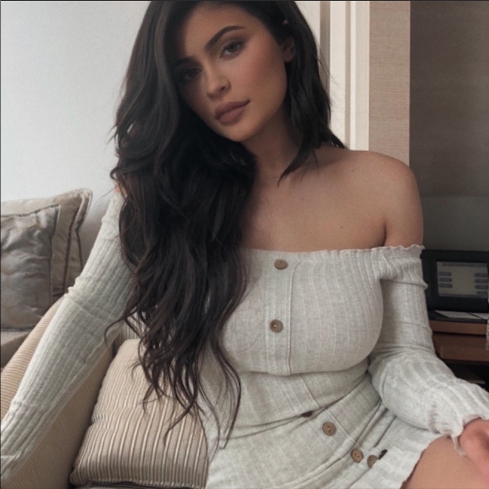 Fashion nova Jaclyn off the shoulder dress